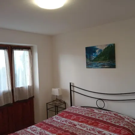 Maison Loren Pila Lägenhet Cerise